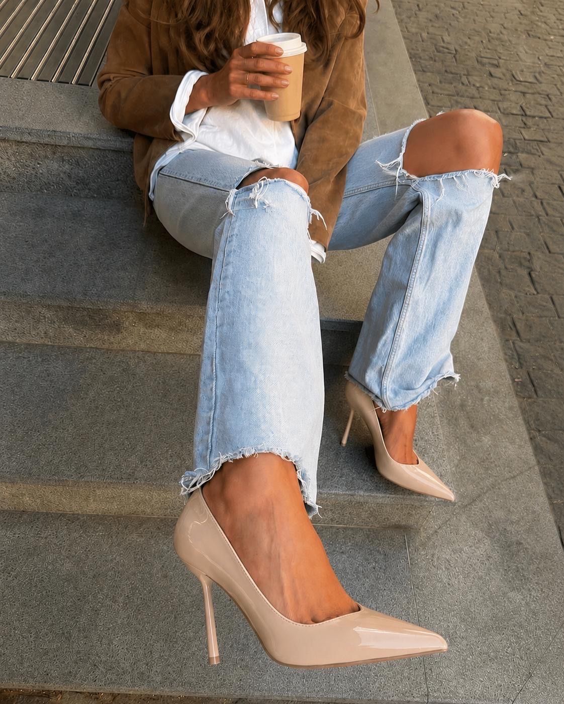 Stiletto aguja