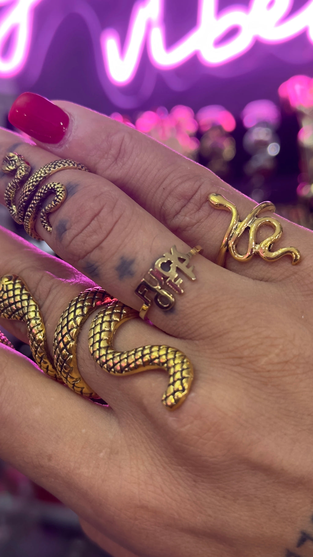 ACCESORIOS Y COMPLEMENTOS