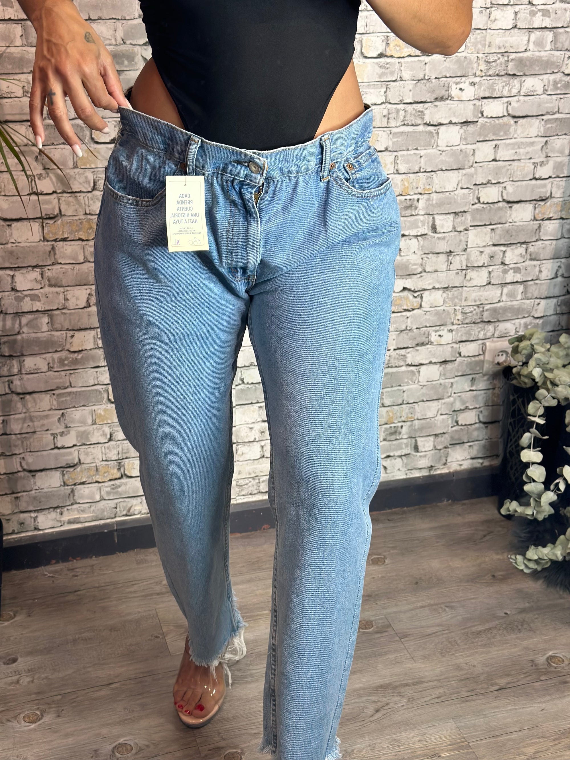 Jeans Levis candy medio XL 030
