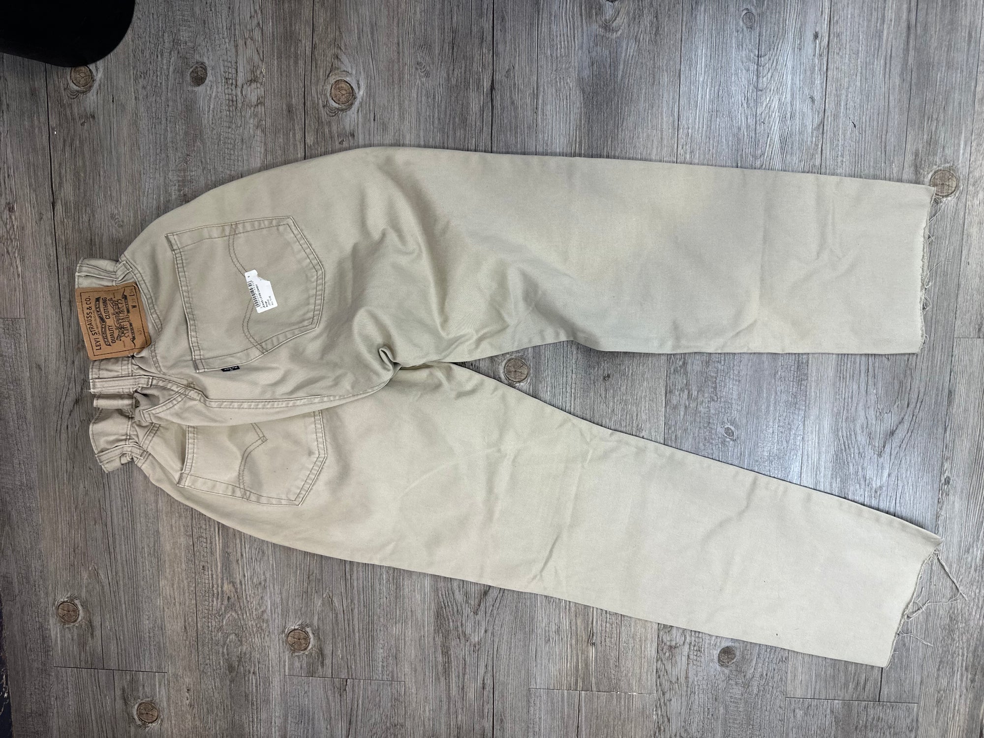 Jeans Levis candy beige S 033