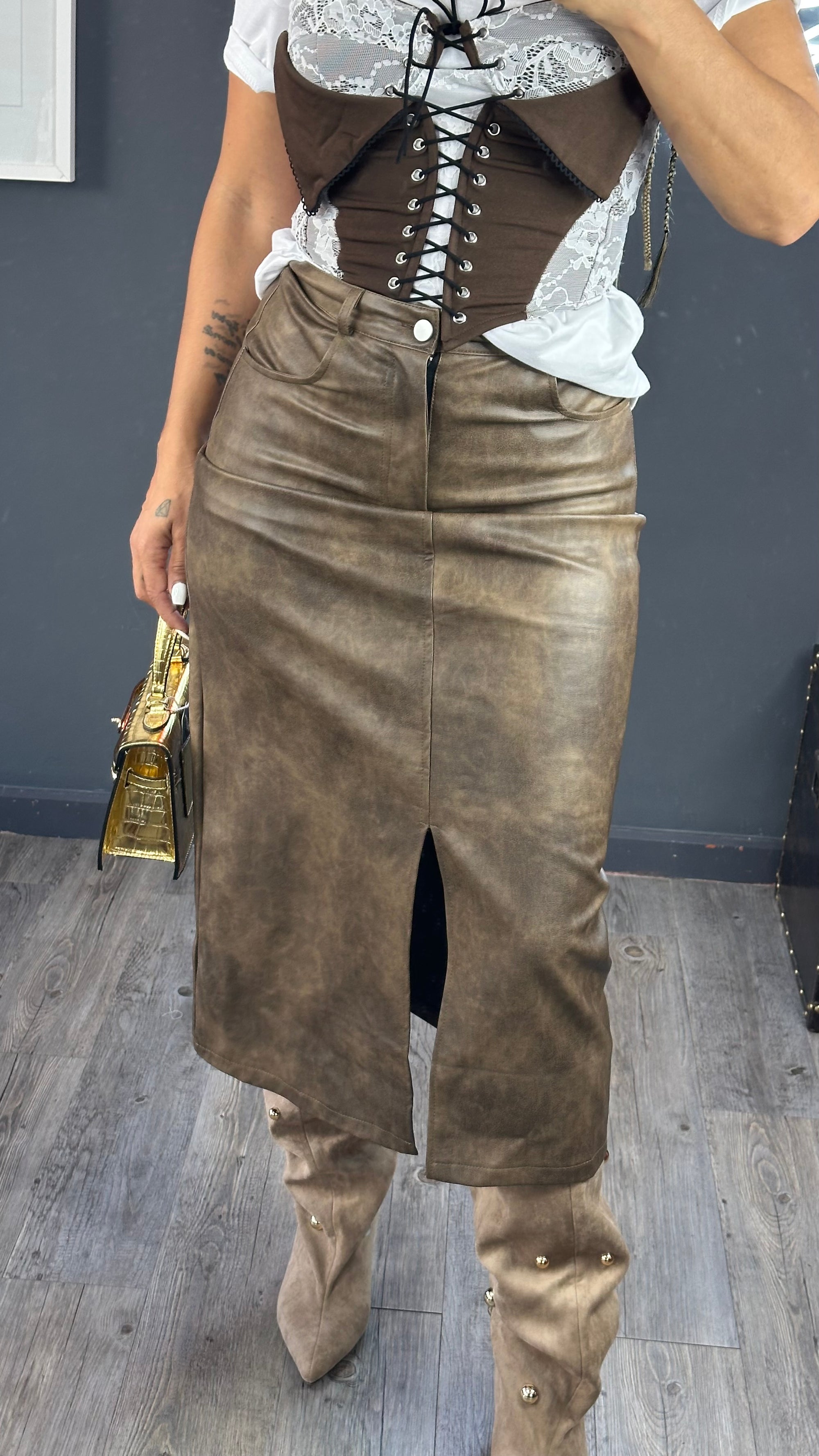 Falda cuero marmolado
