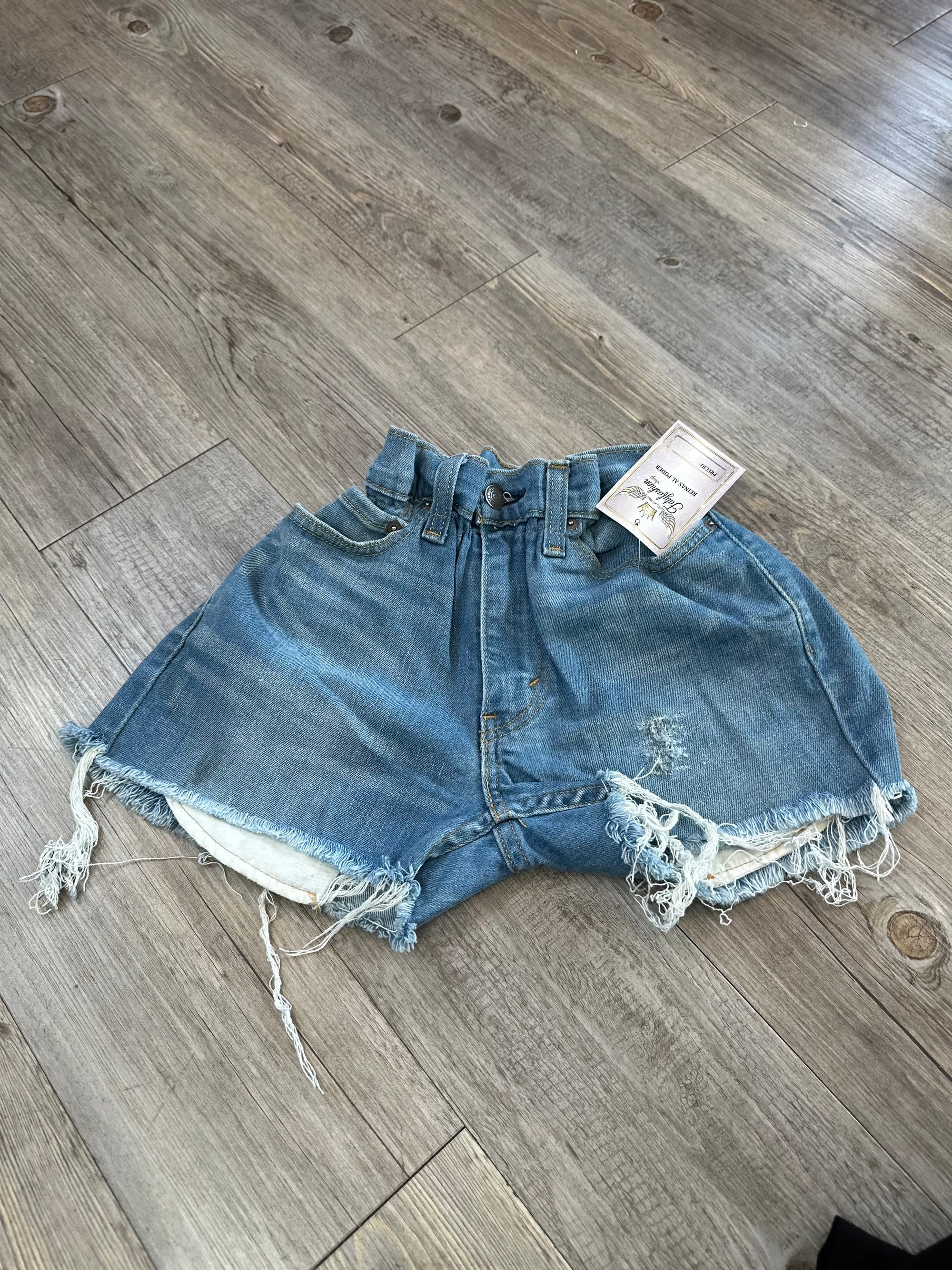 XS  01