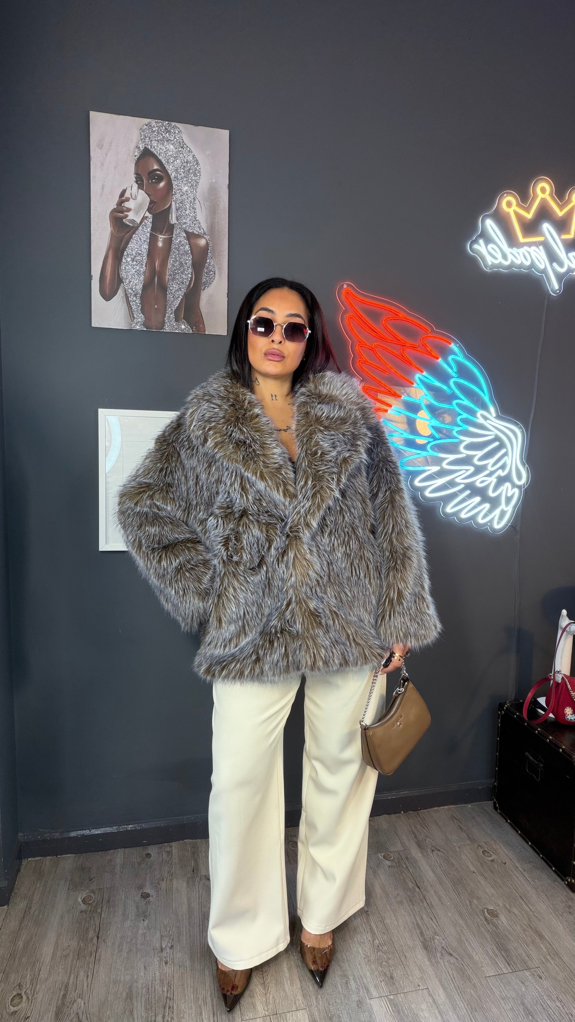 ✨ Abrigo Reina Boreal