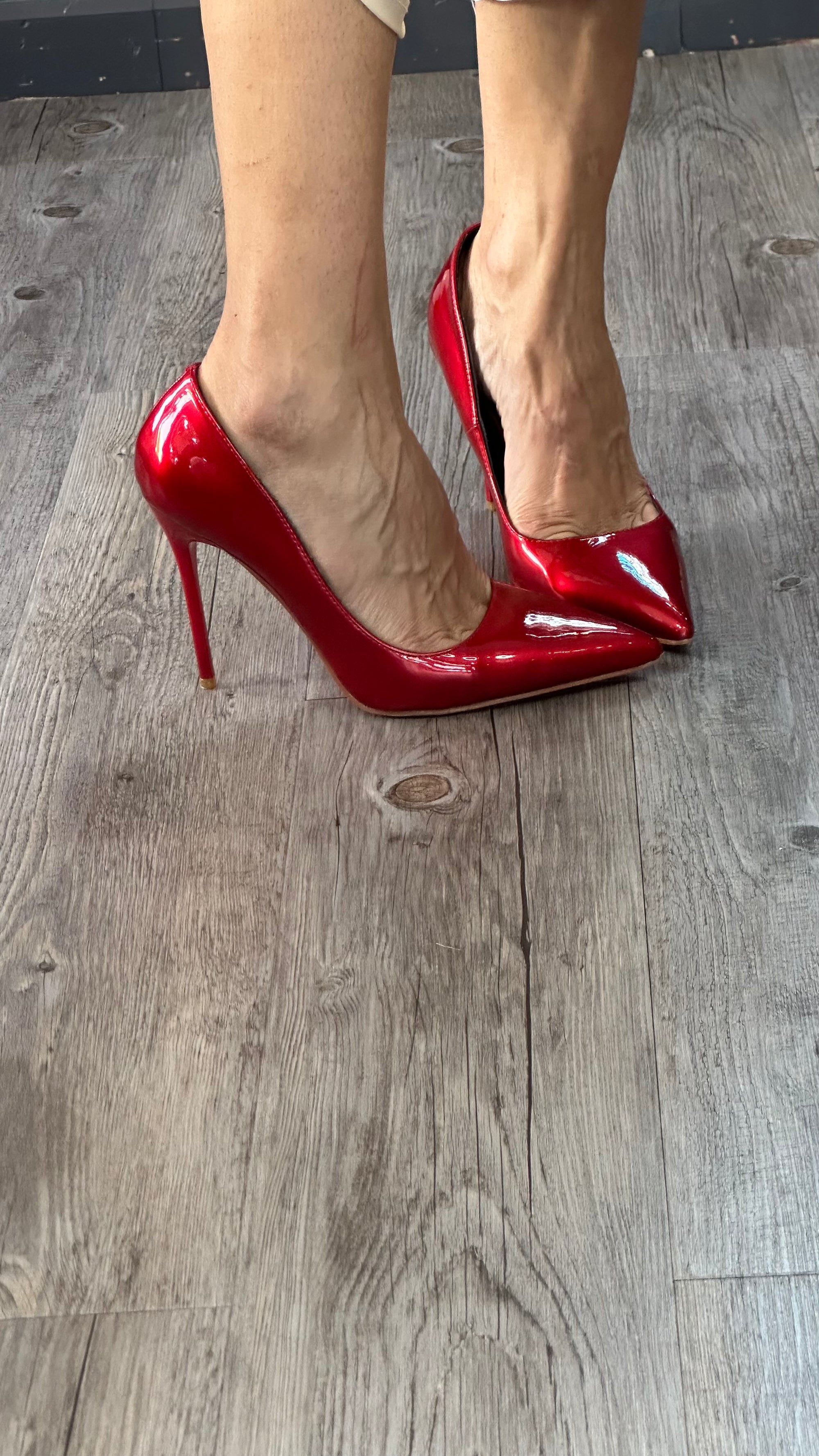 Stiletto envidiosa