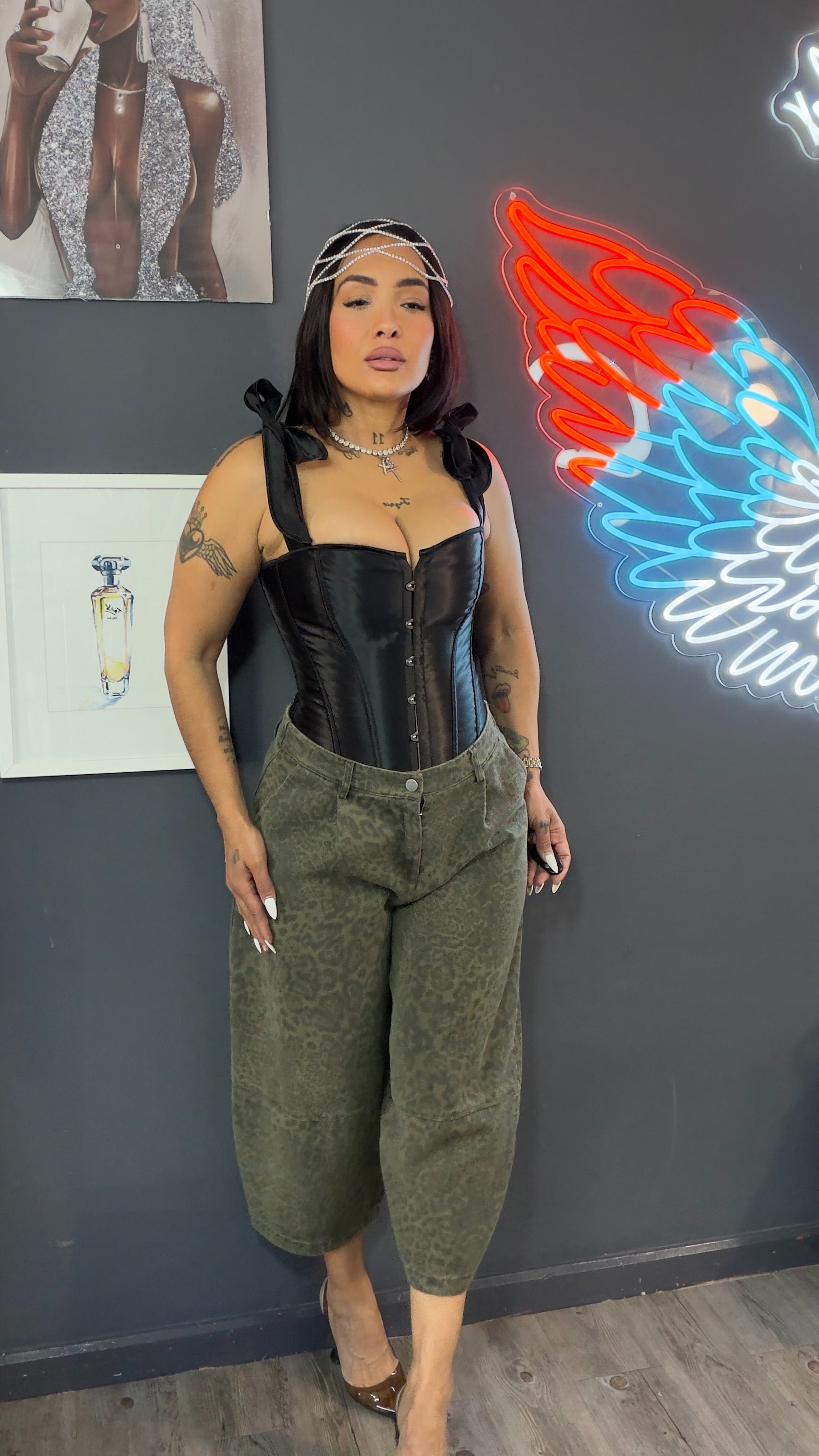 Corset clásico, lazos, calidad premium
