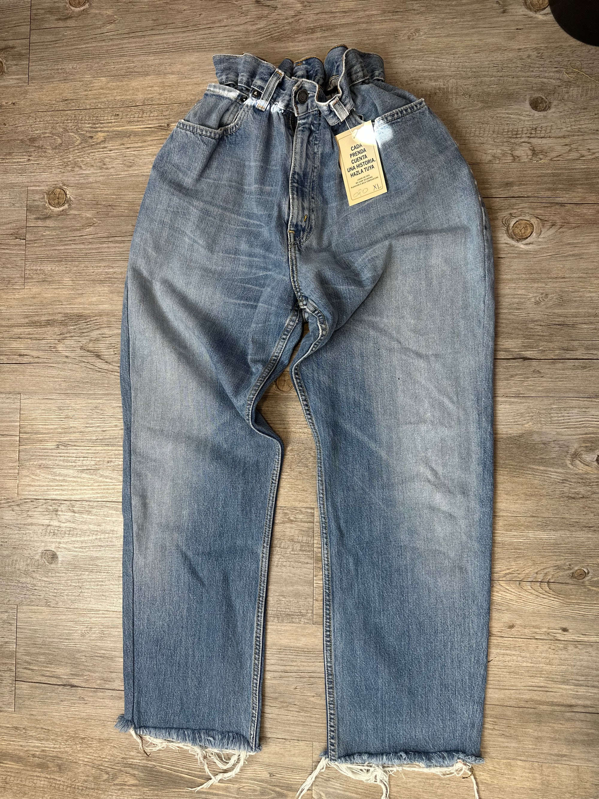 Jeans Levis candy claro  XL 020