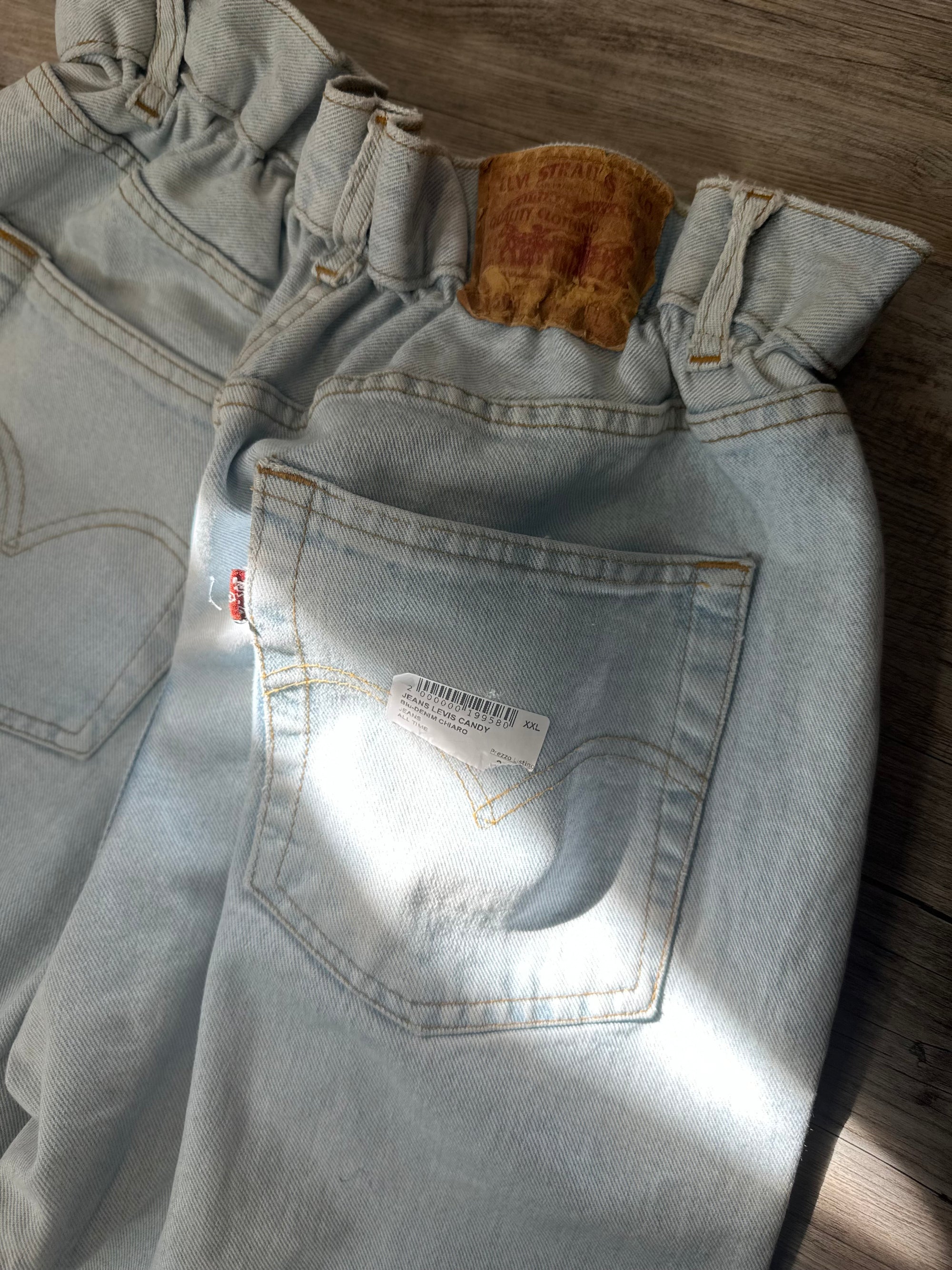 Jeans Levis candy claro XXL 033