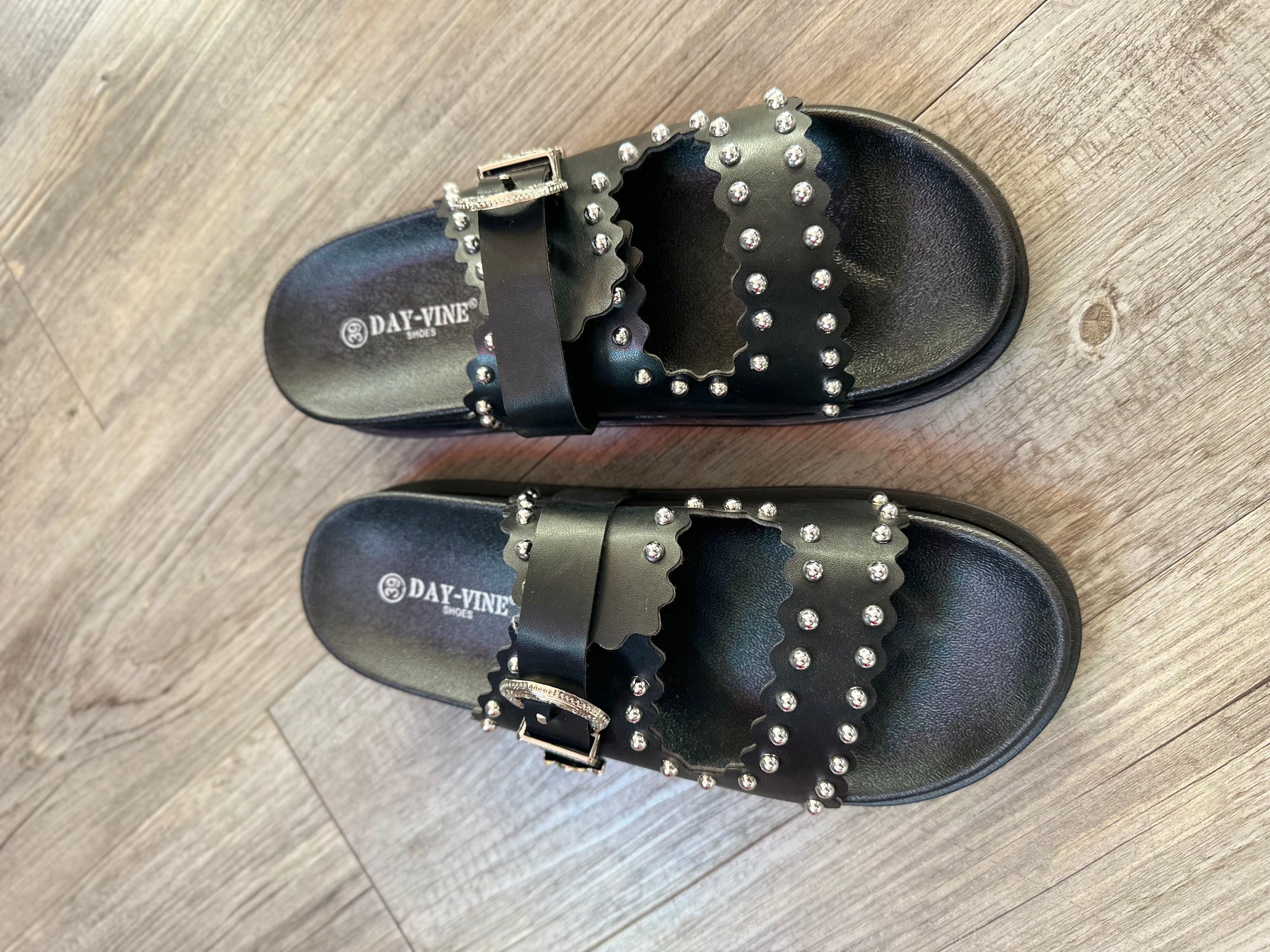 Sandalias romana show