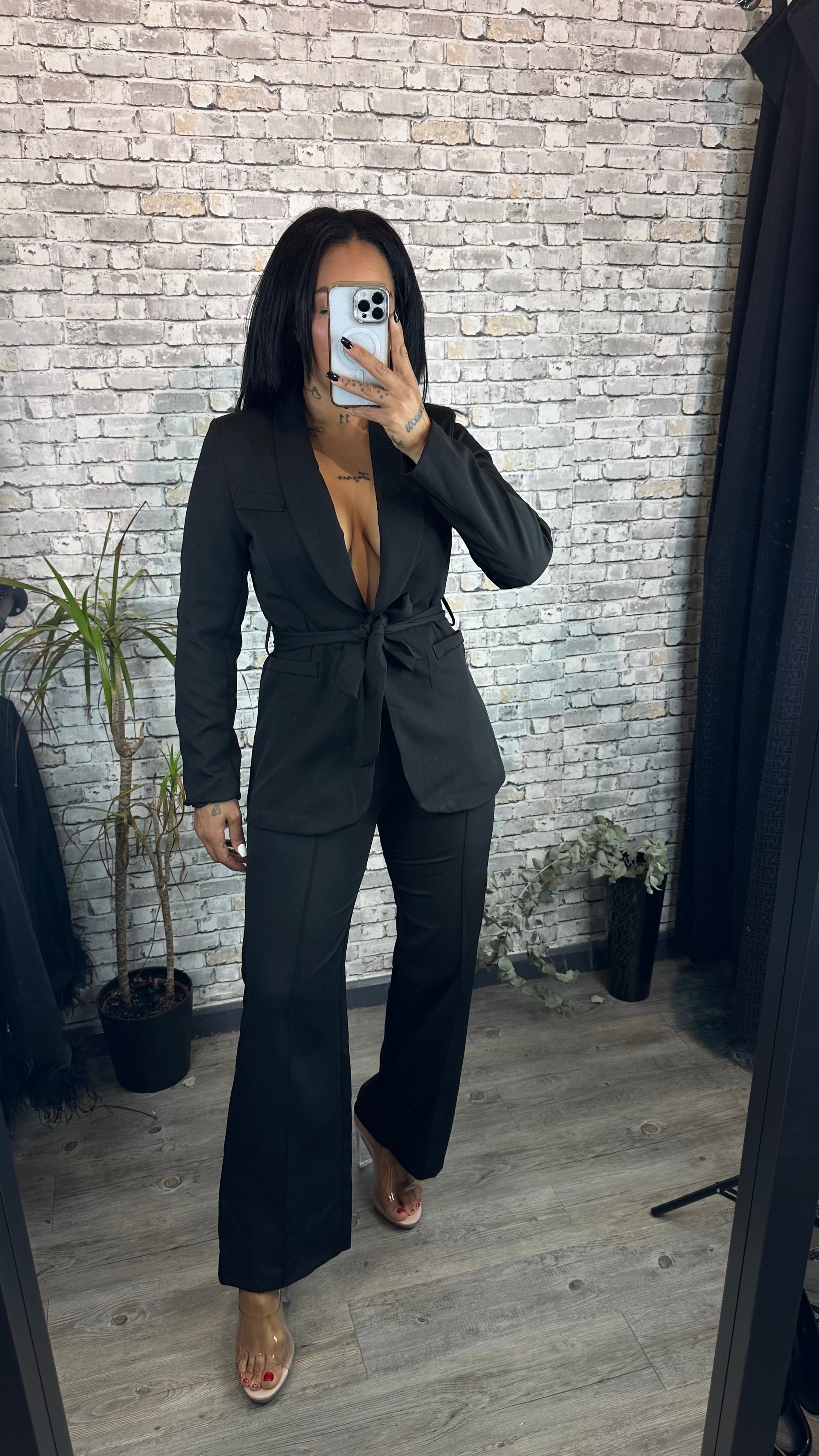 Traje Leila