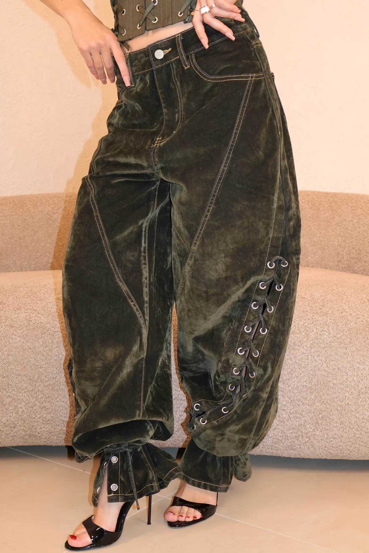 Jeans Premium con acabado exterior efecto ante vintage