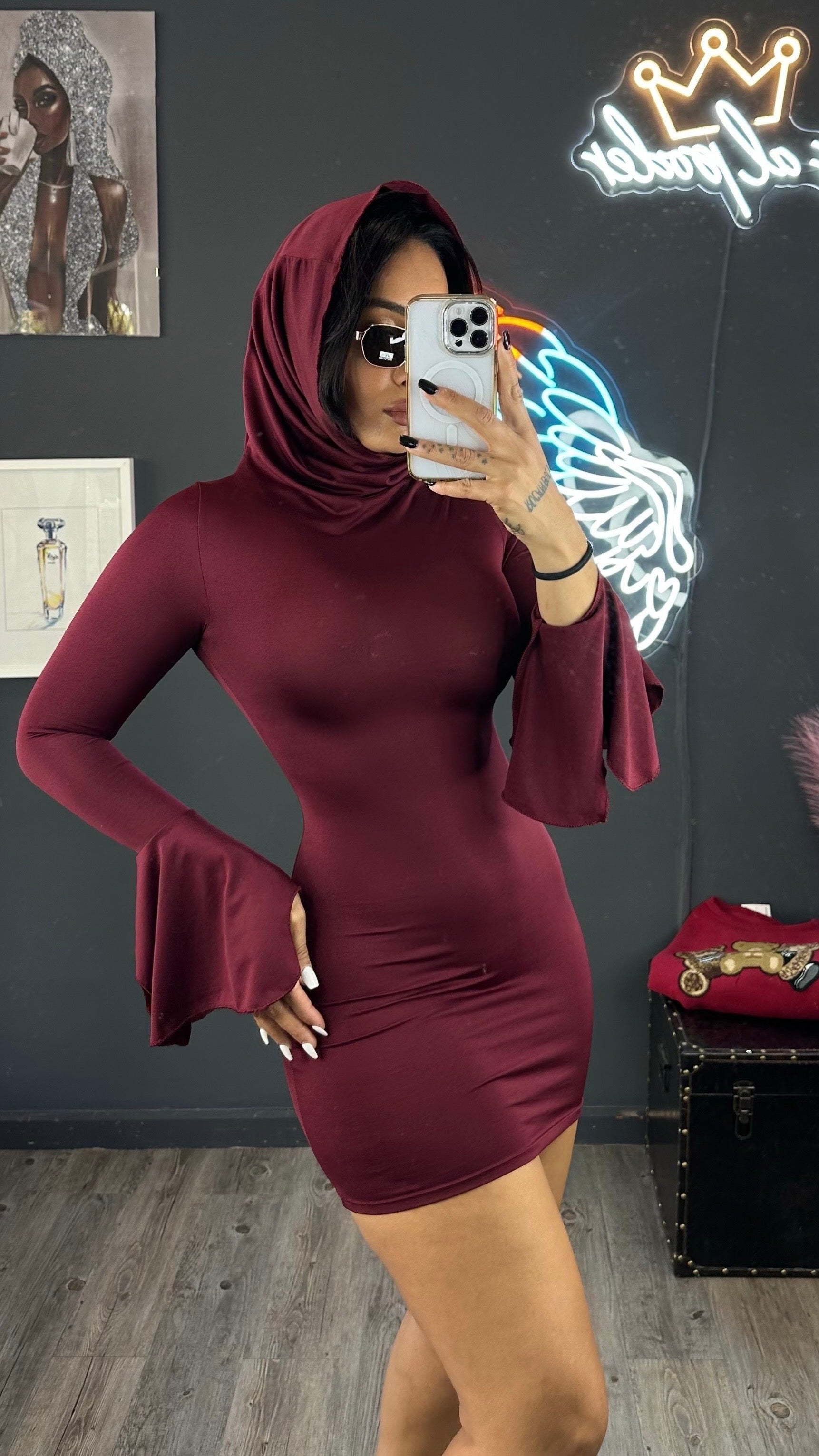 Dress capucha