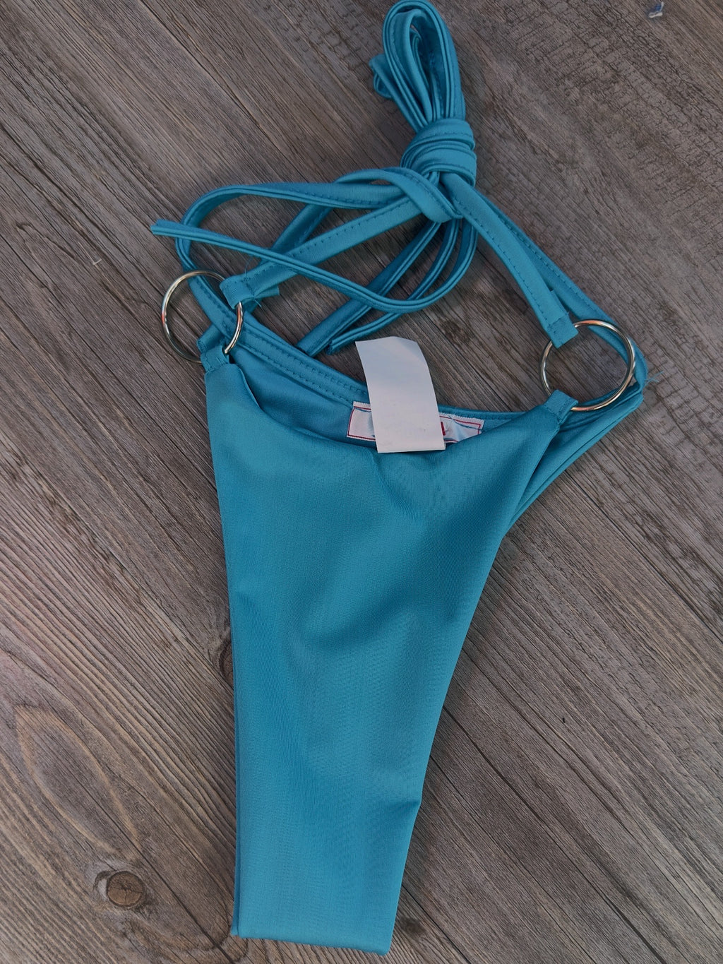 Bikini 3 piezas tanga/brasileña Aro