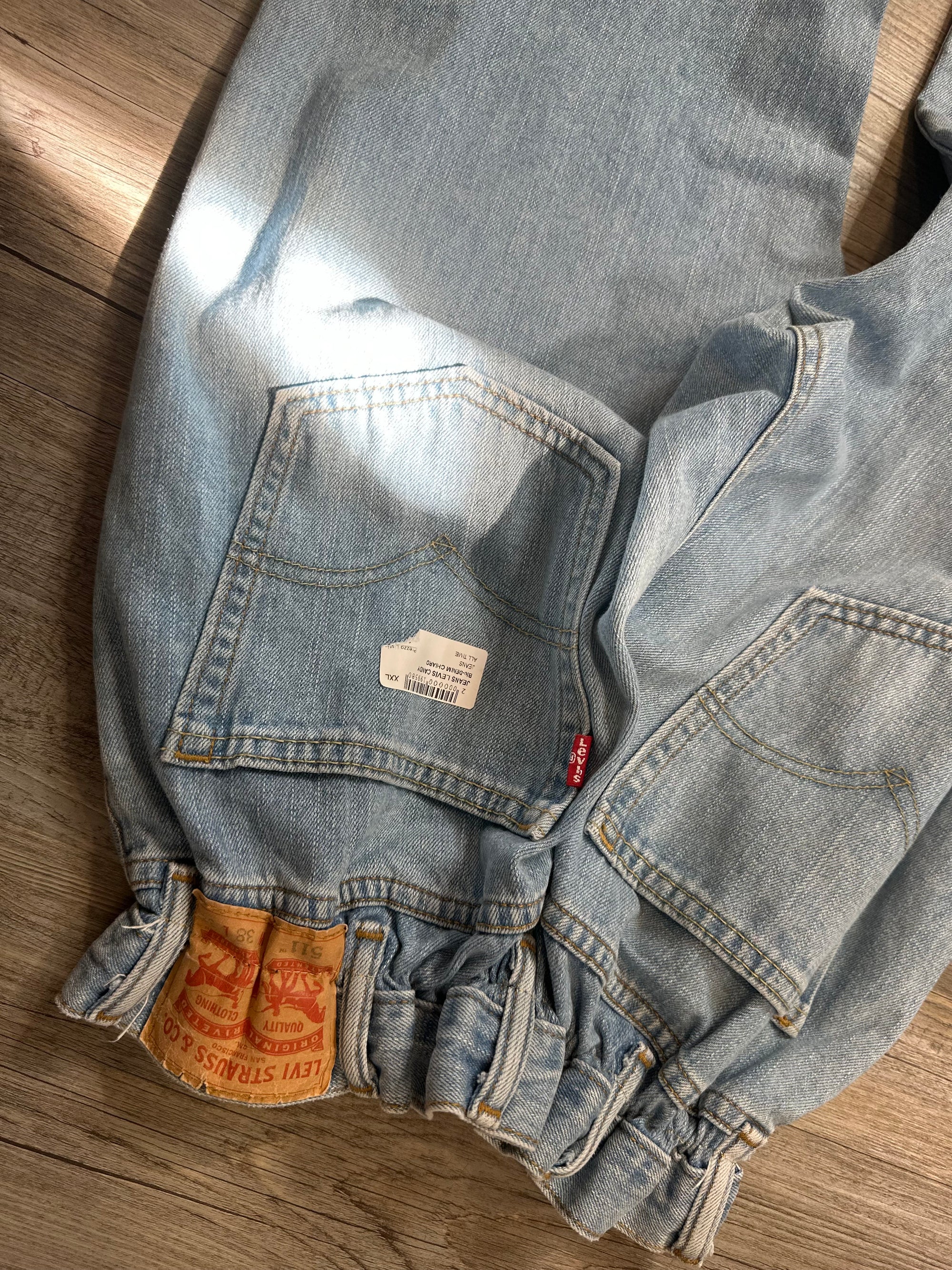 Jeans Levis candy claro XXL 034