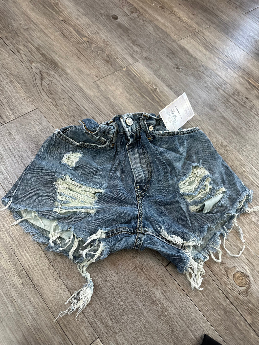 XS  05