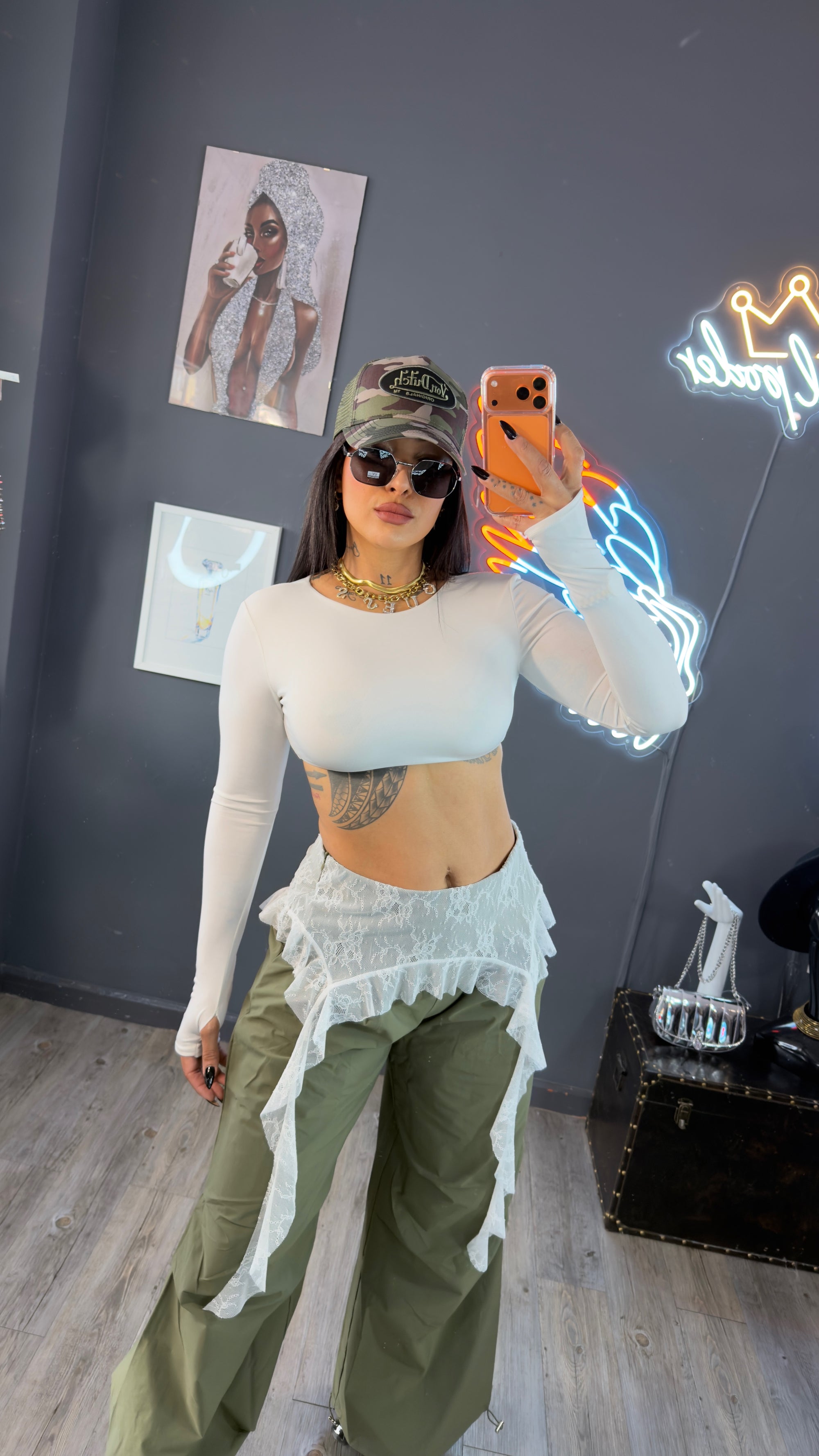 Pantalón Impermeable, detalle, encaje