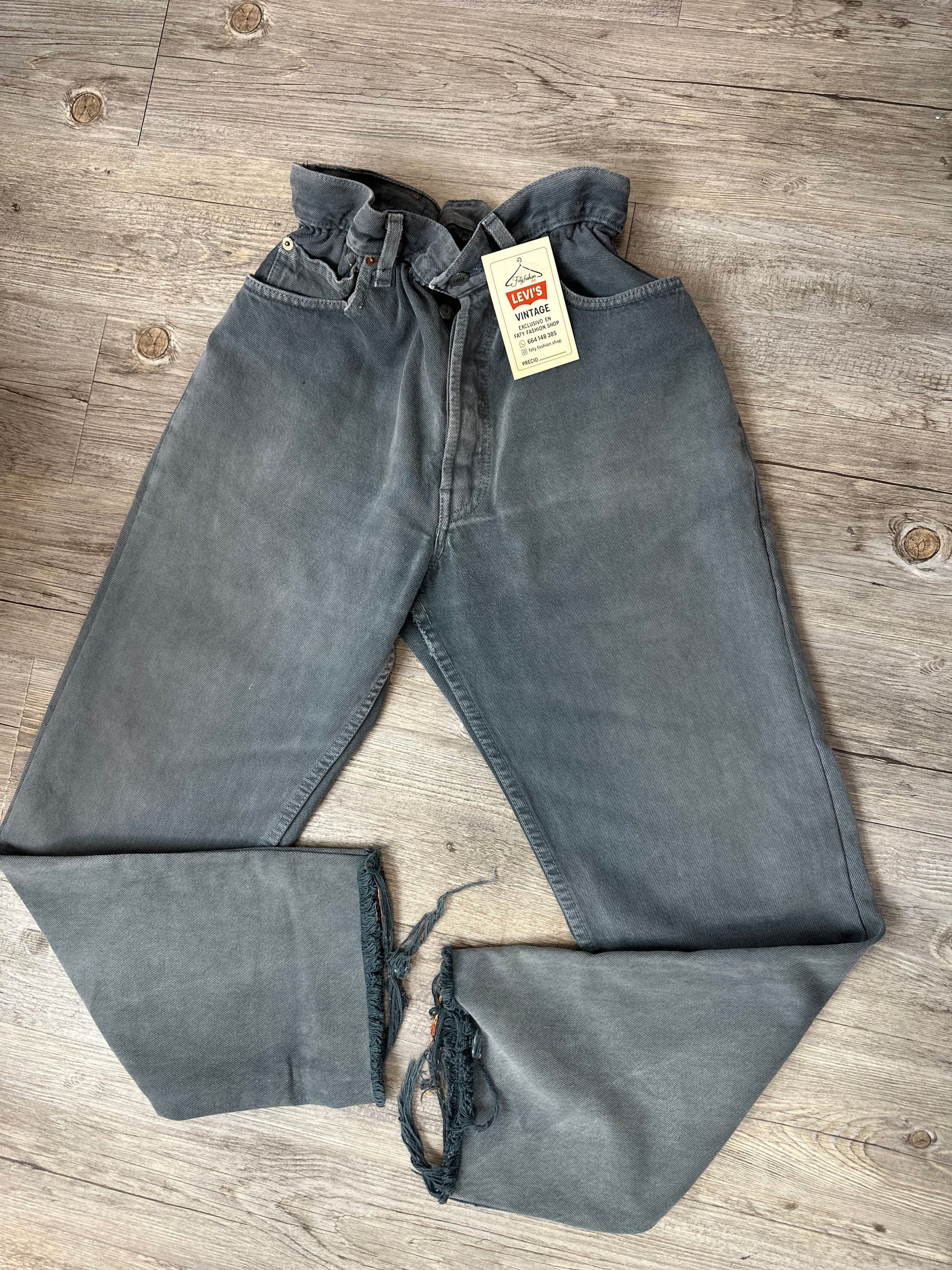 Jeans Levis candy gris M/L 013