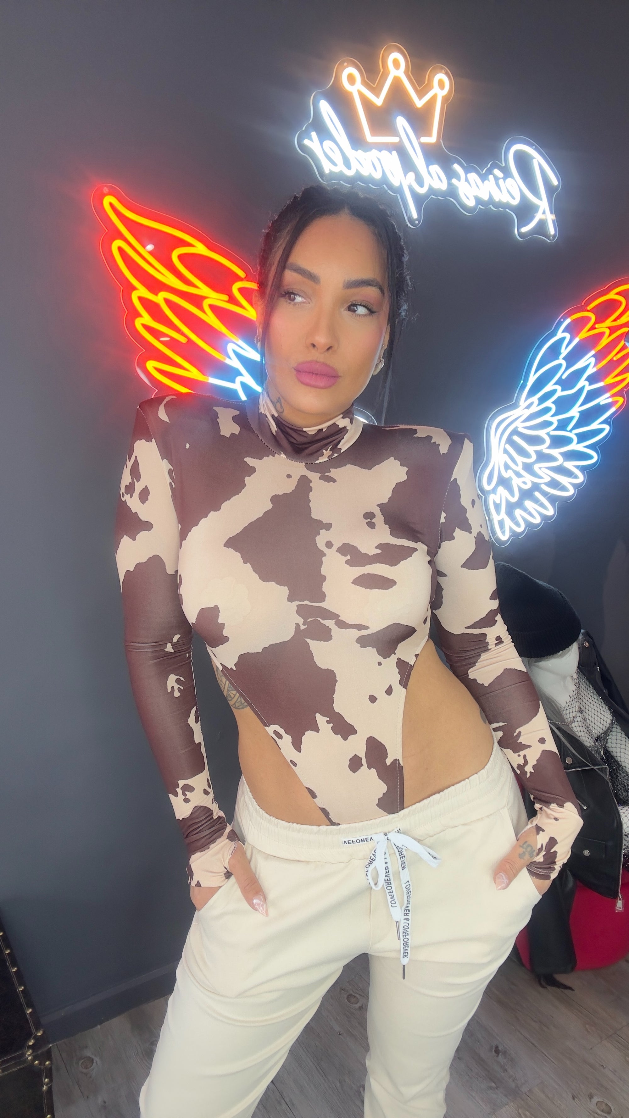 Body crop mamut