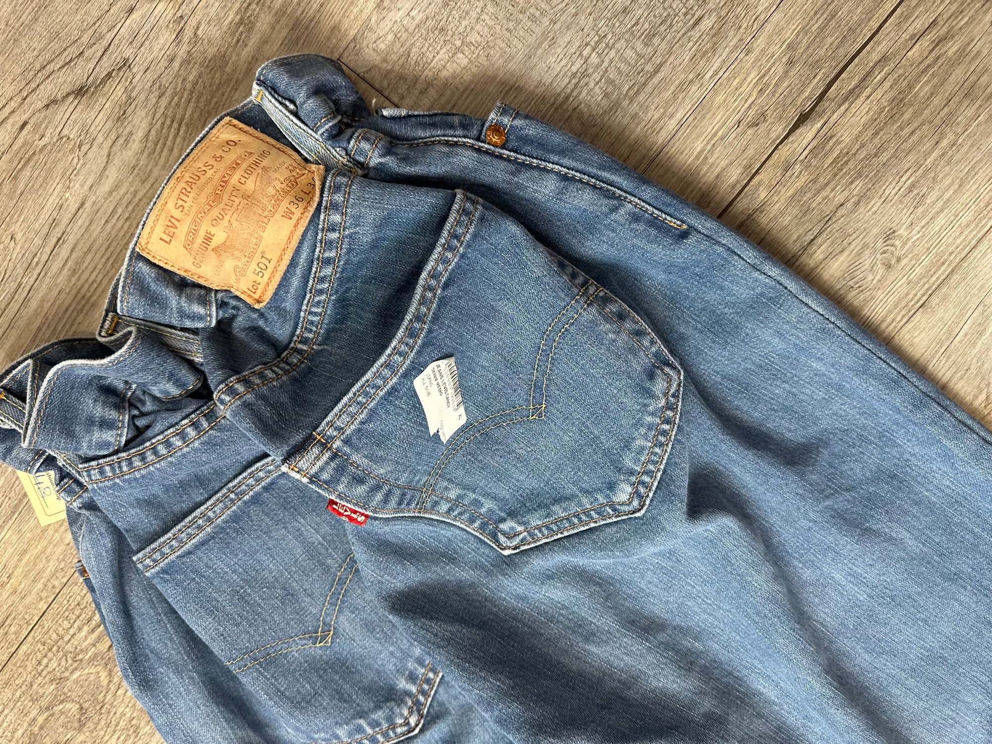 Jeans Levis candy medio XL 024