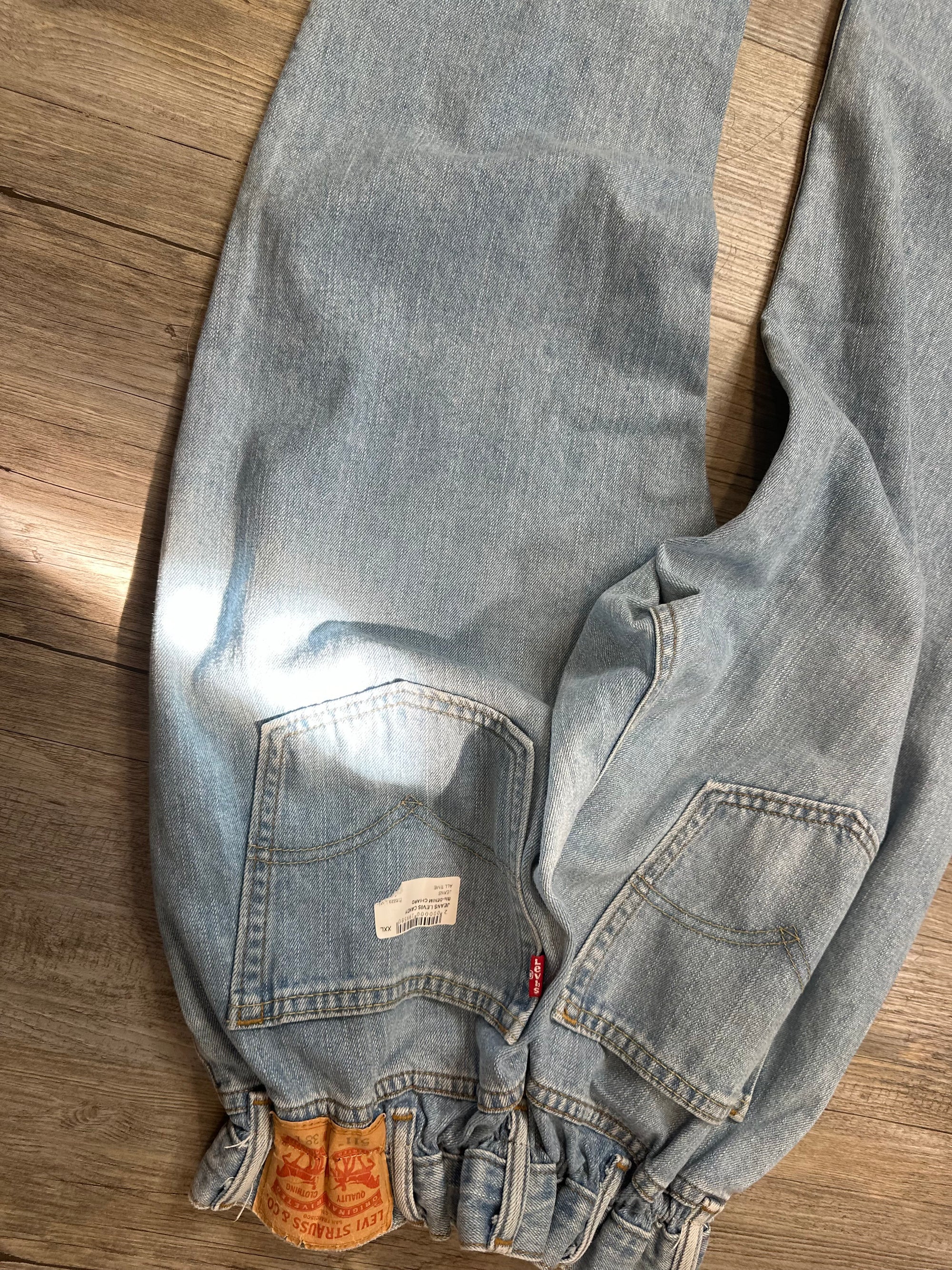 Jeans Levis candy claro XXL 034