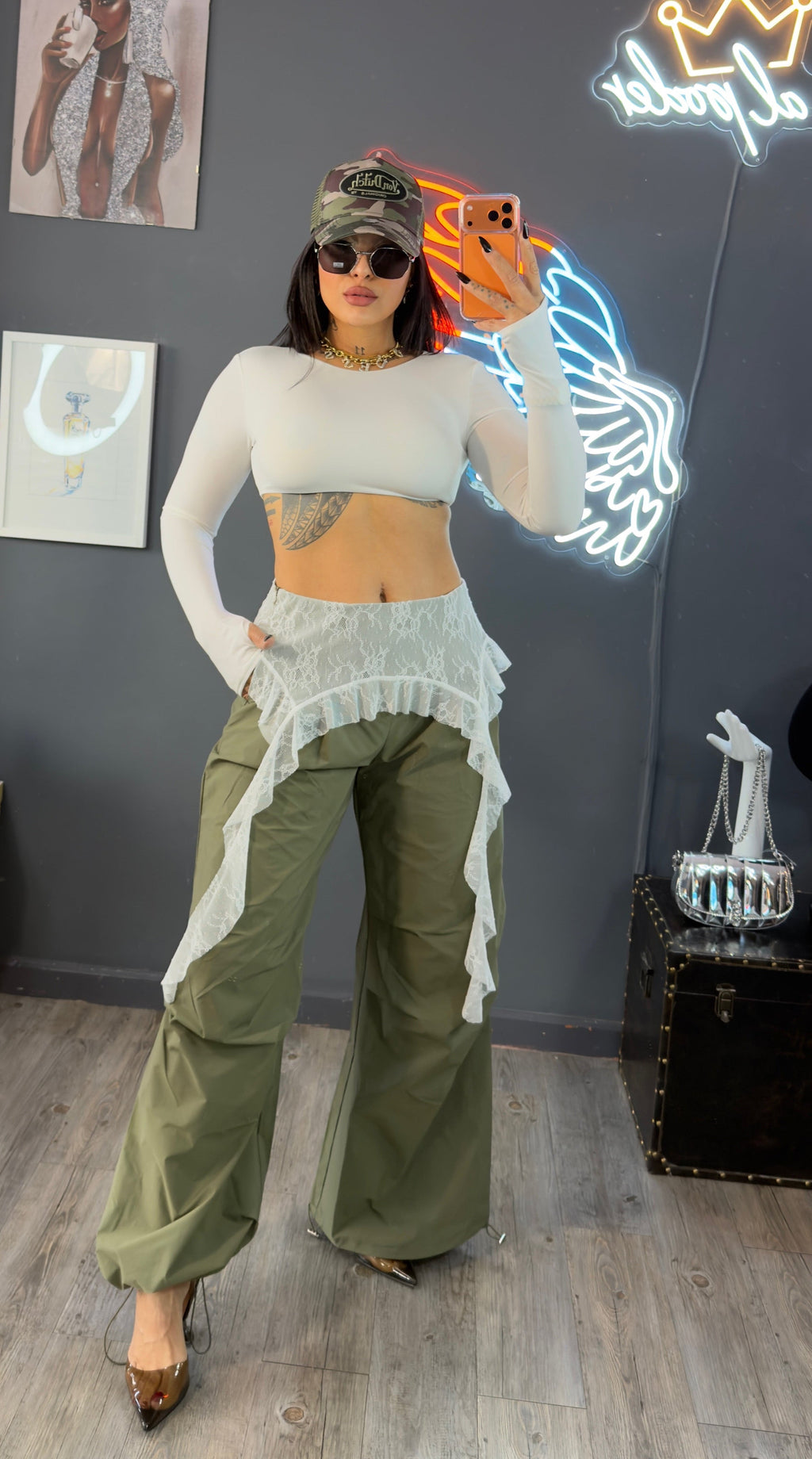 Pantalón Impermeable, detalle, encaje