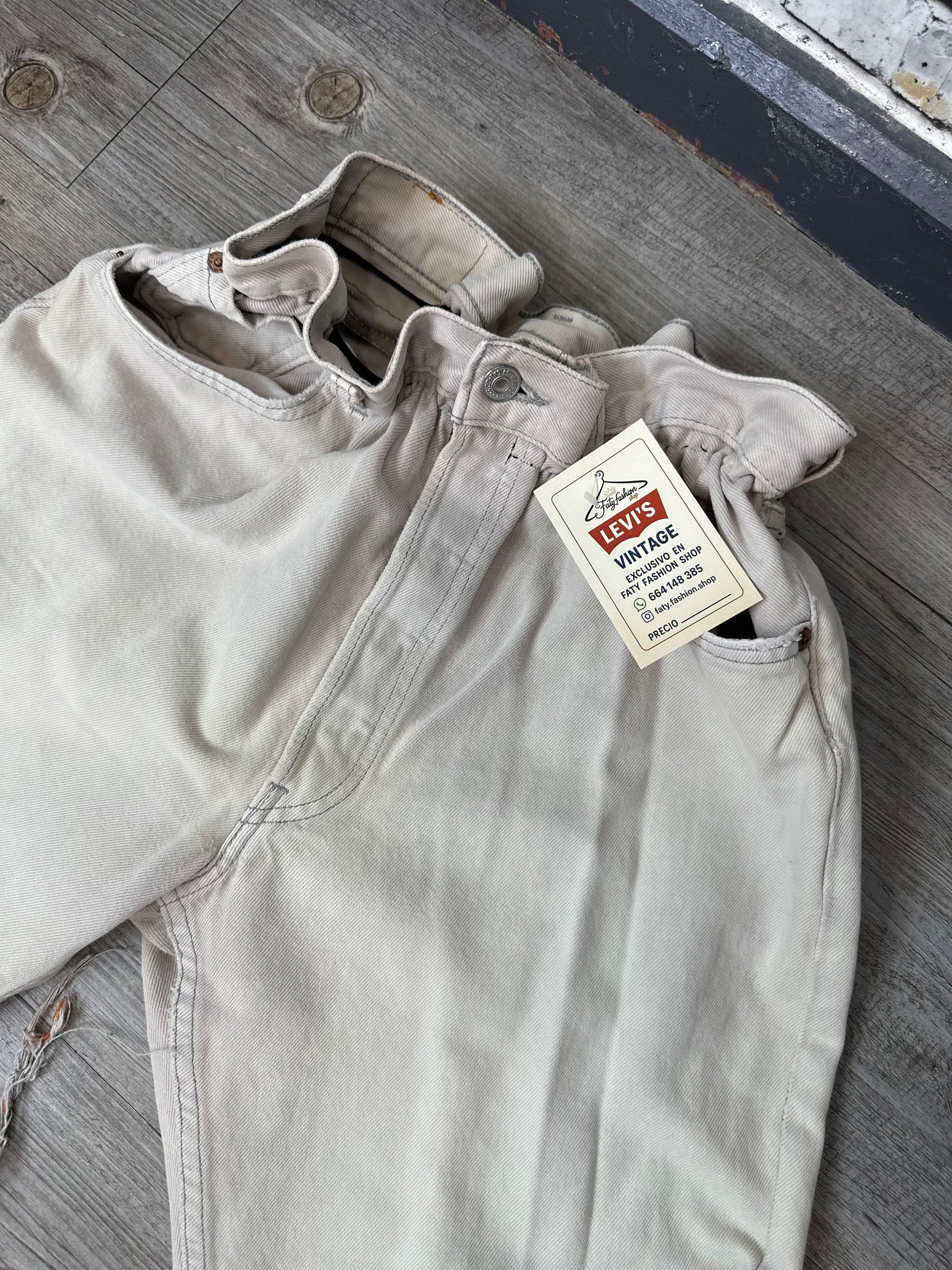Jeans Levis candy beige M/L 012