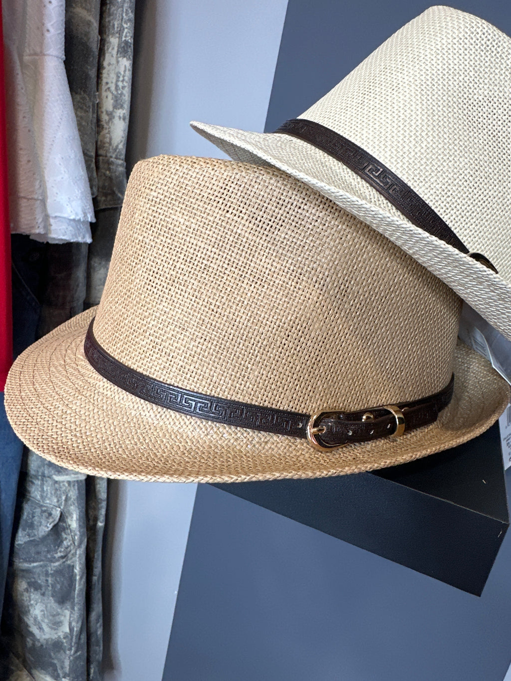 Sombrero versa