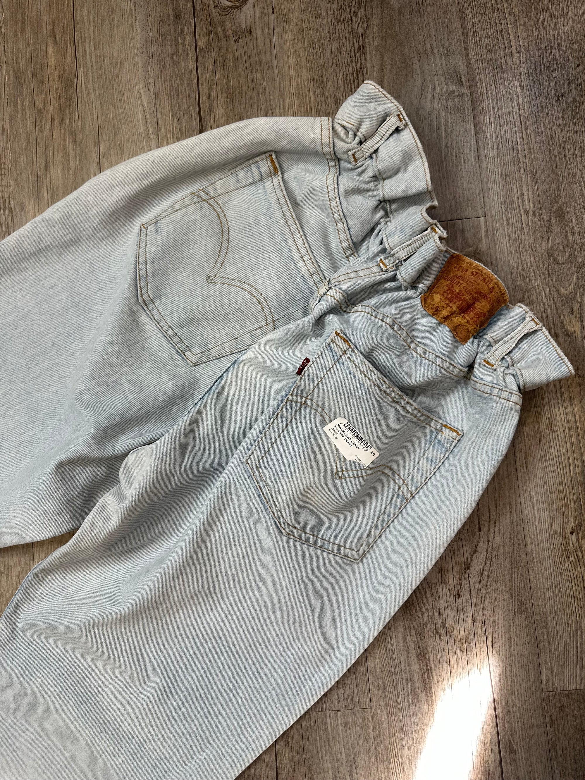 Jeans Levis candy claro XXL 033