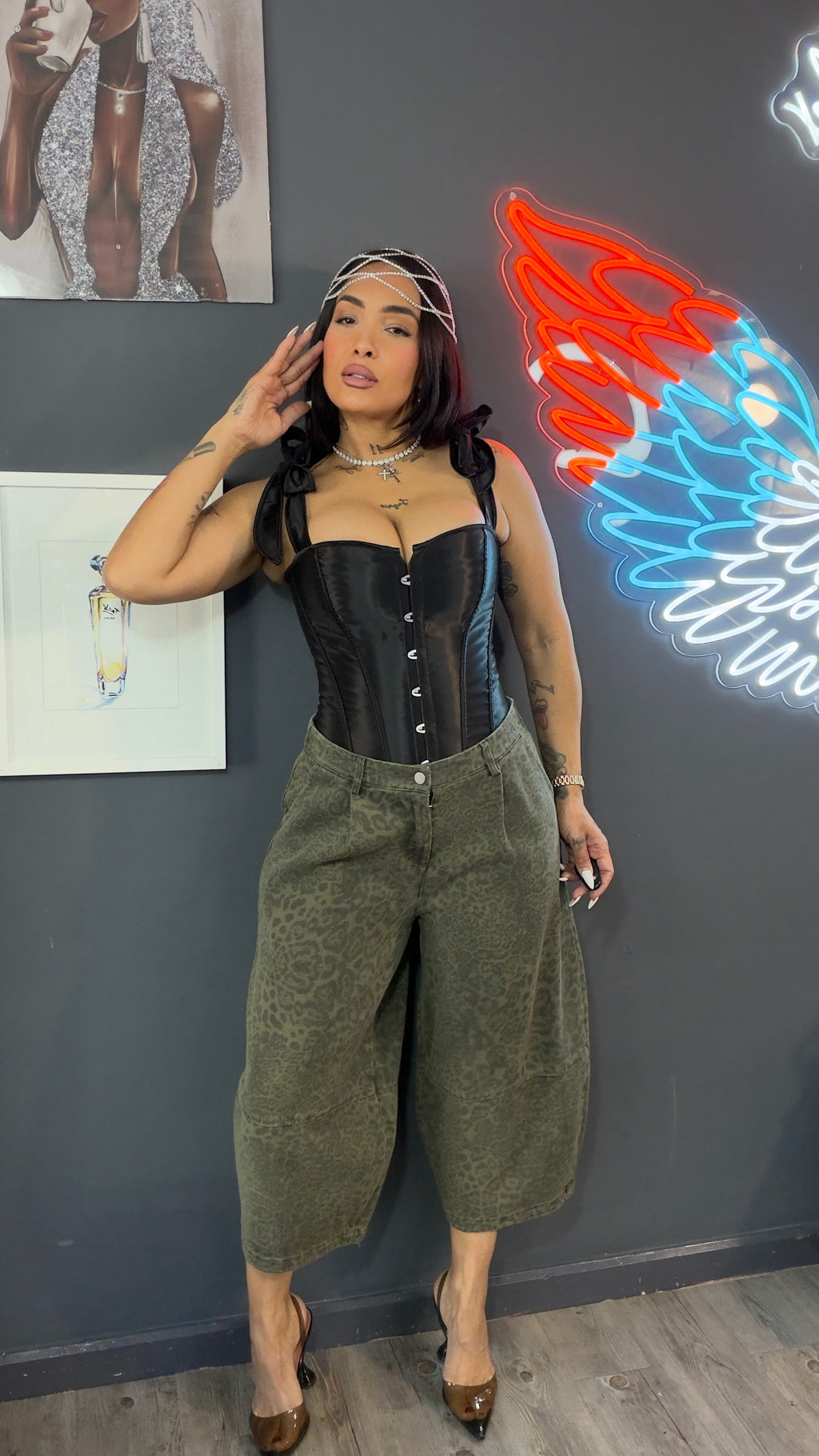 Corset clásico, lazos, calidad premium