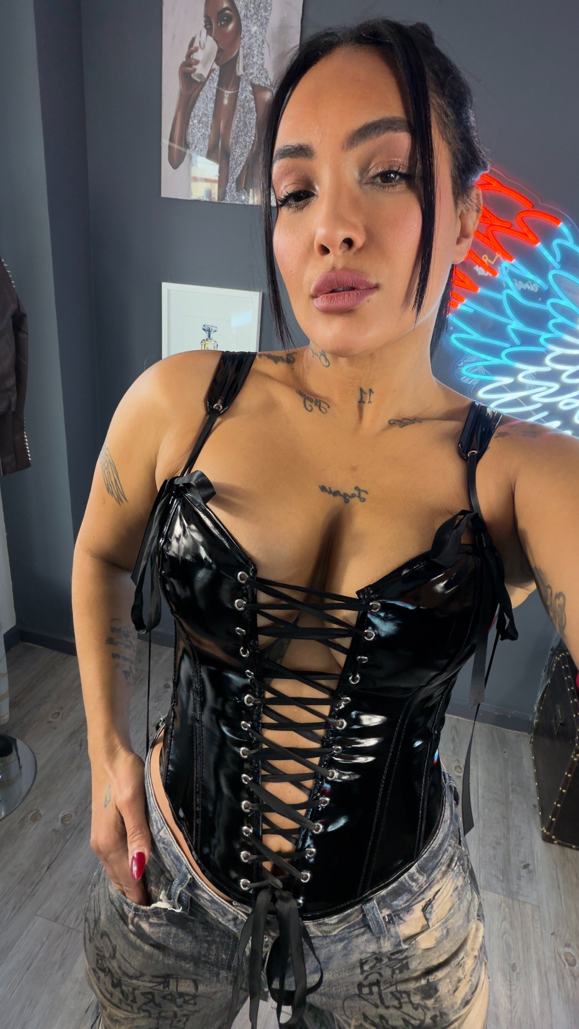 Corset charol locura2