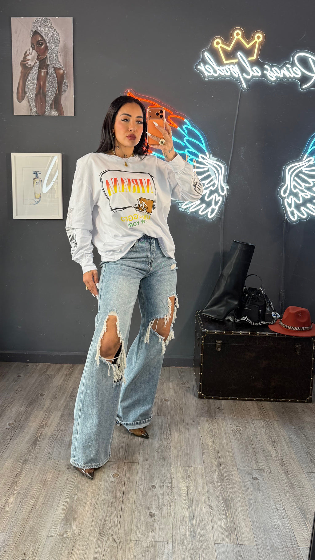 Camiseta NIRVANA OVER SIZE hombreras
