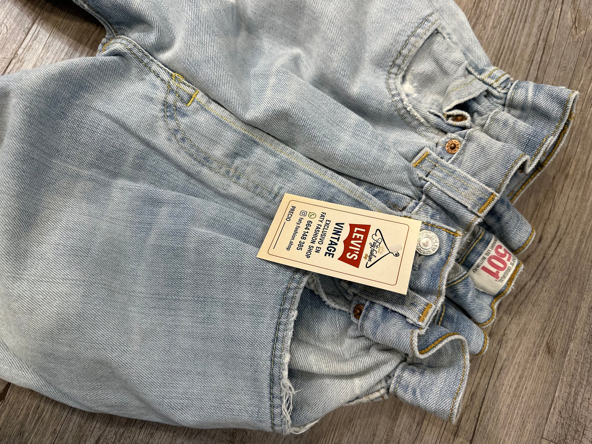 Jeans Levis candy claro S/M 06