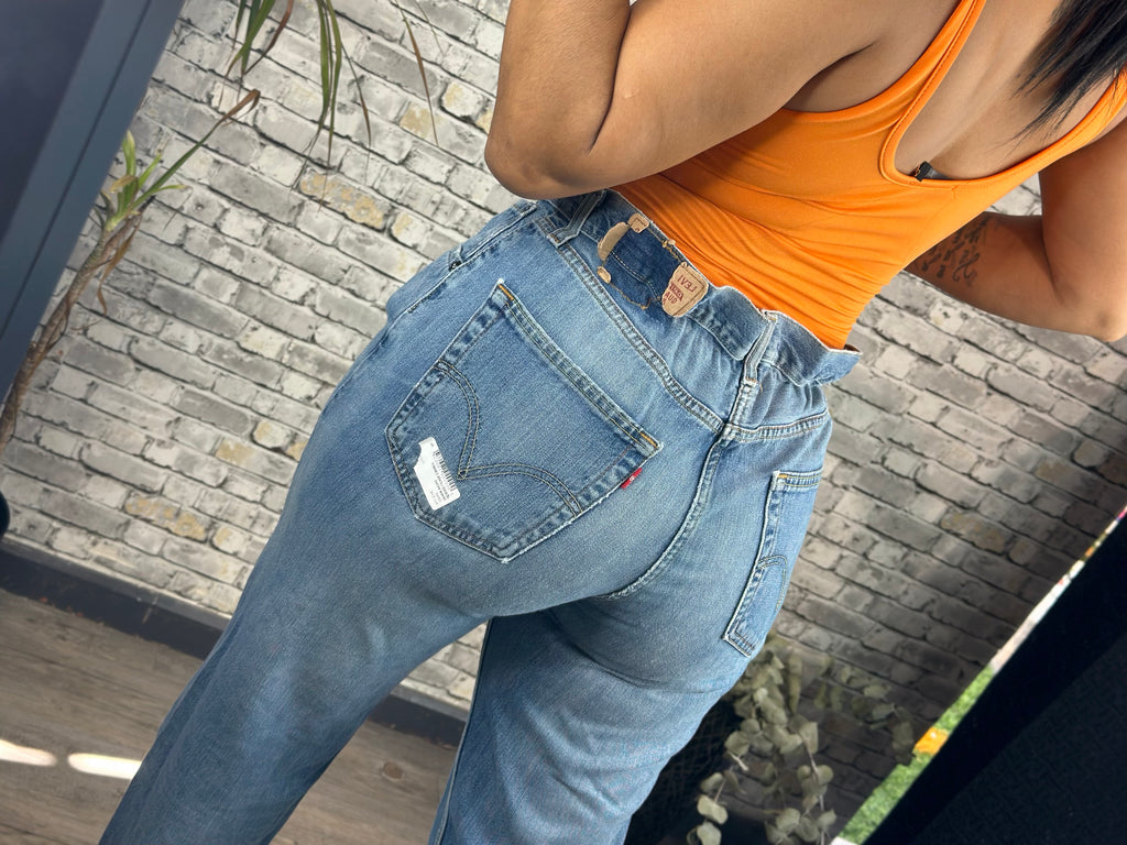 Jeans Levis candy claro  XL 020