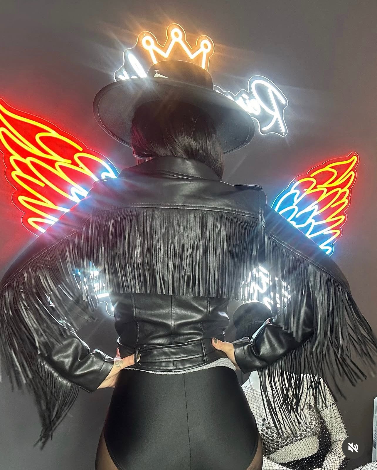 Cazadora cuero flecos
