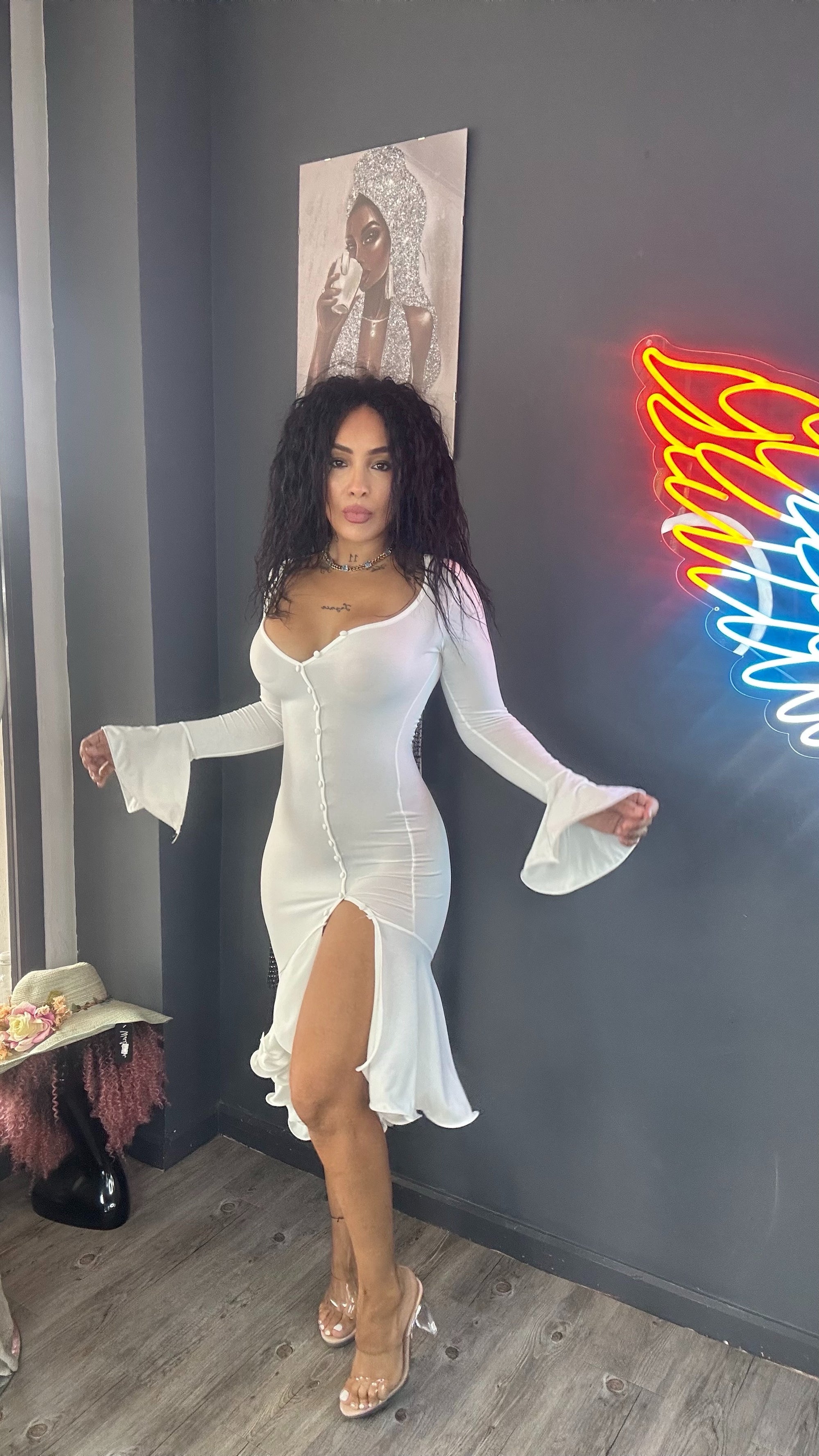 Vestido pétalos mangas