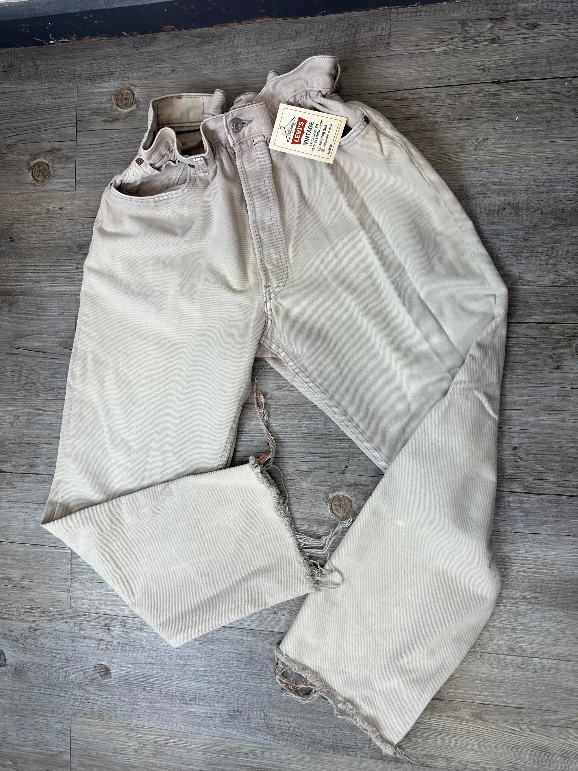 Jeans Levis candy beige M/L 012