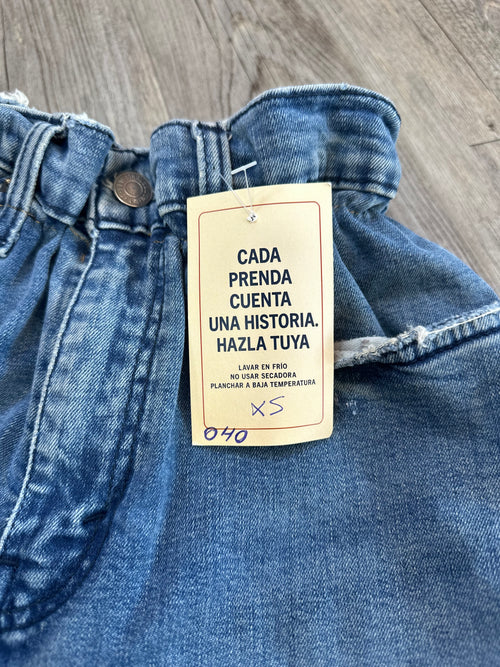 040 XS