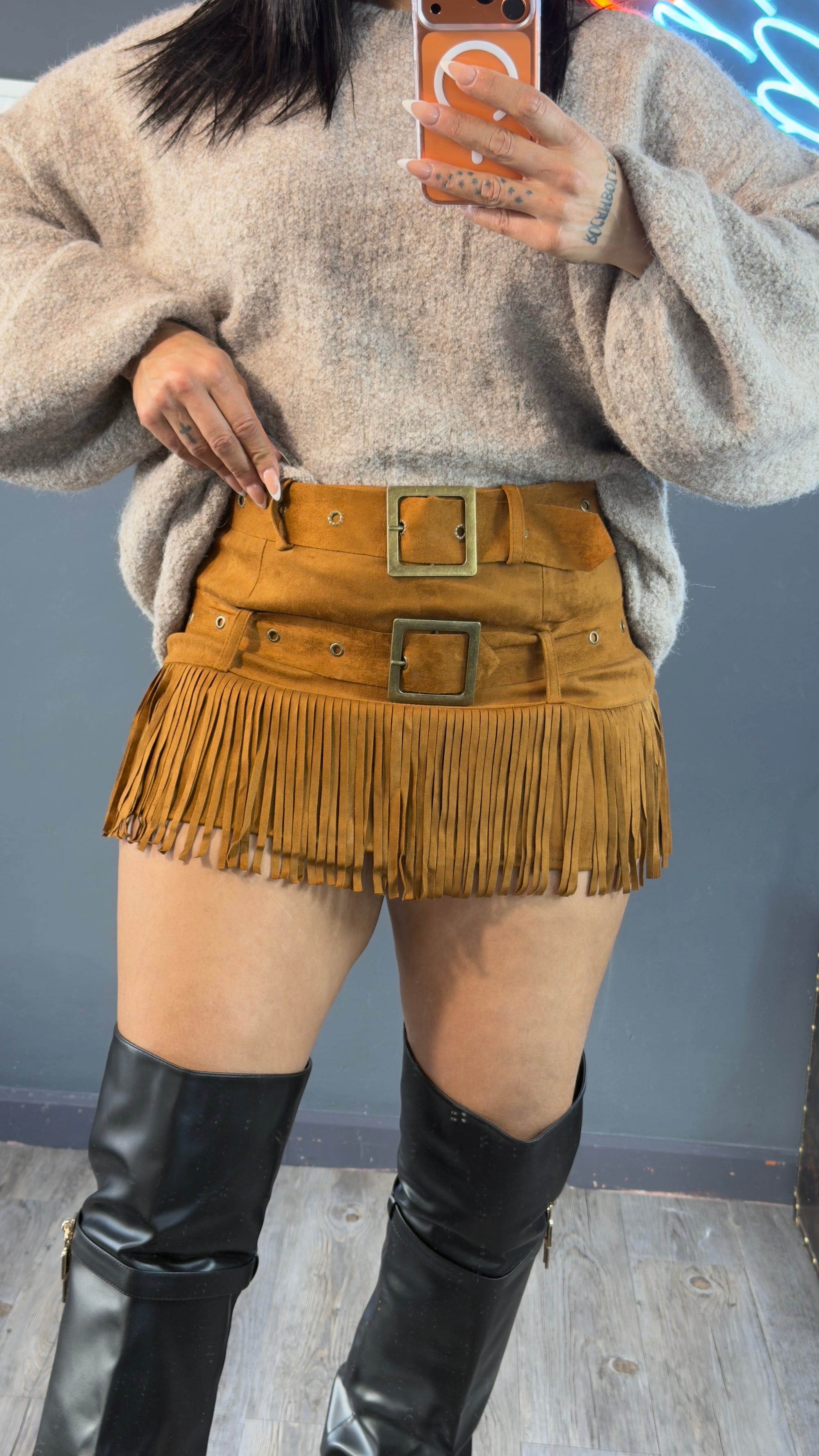 Falda pantalón, ante de flecos con doble cinturón