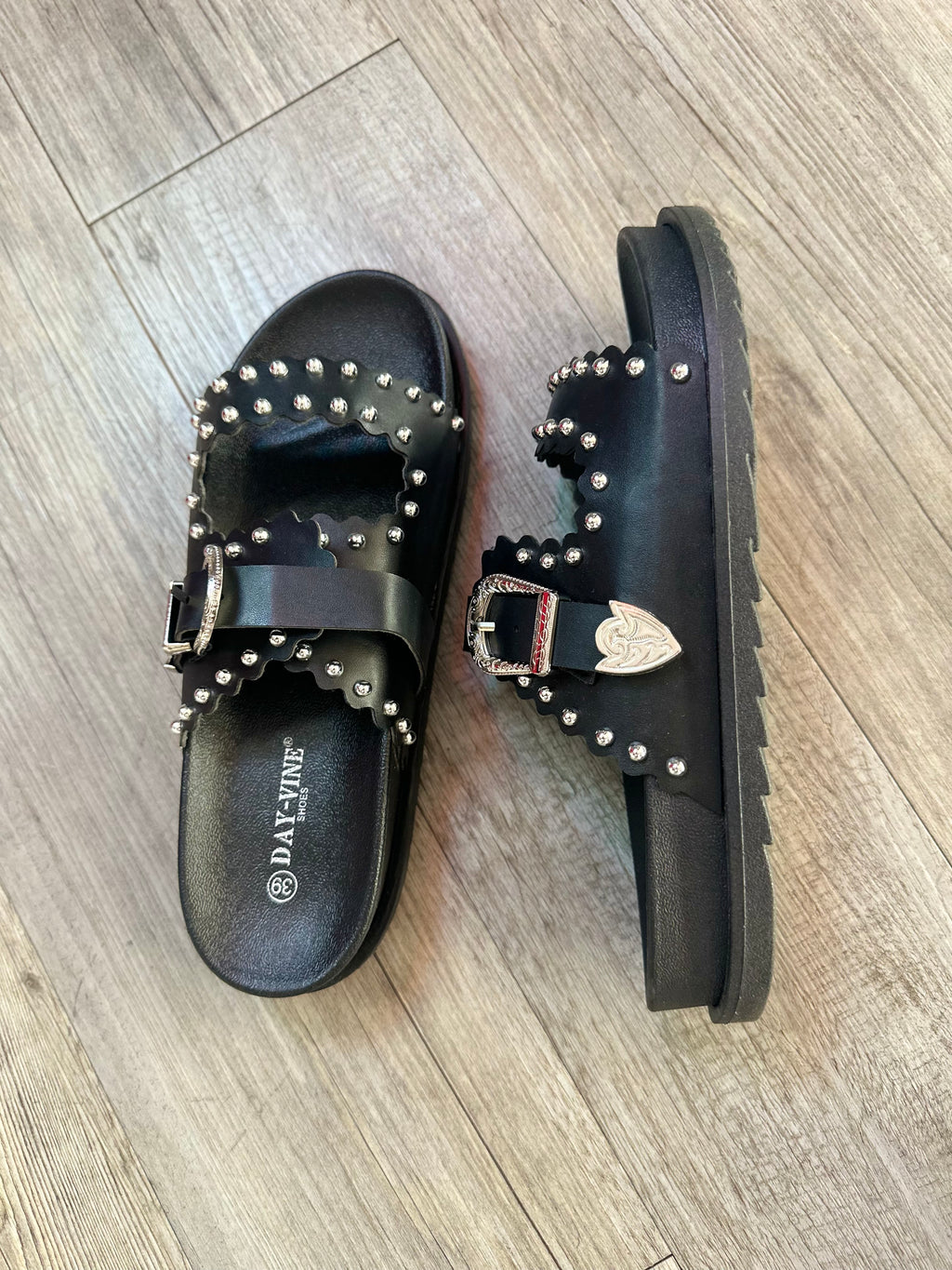 Sandalias romana show