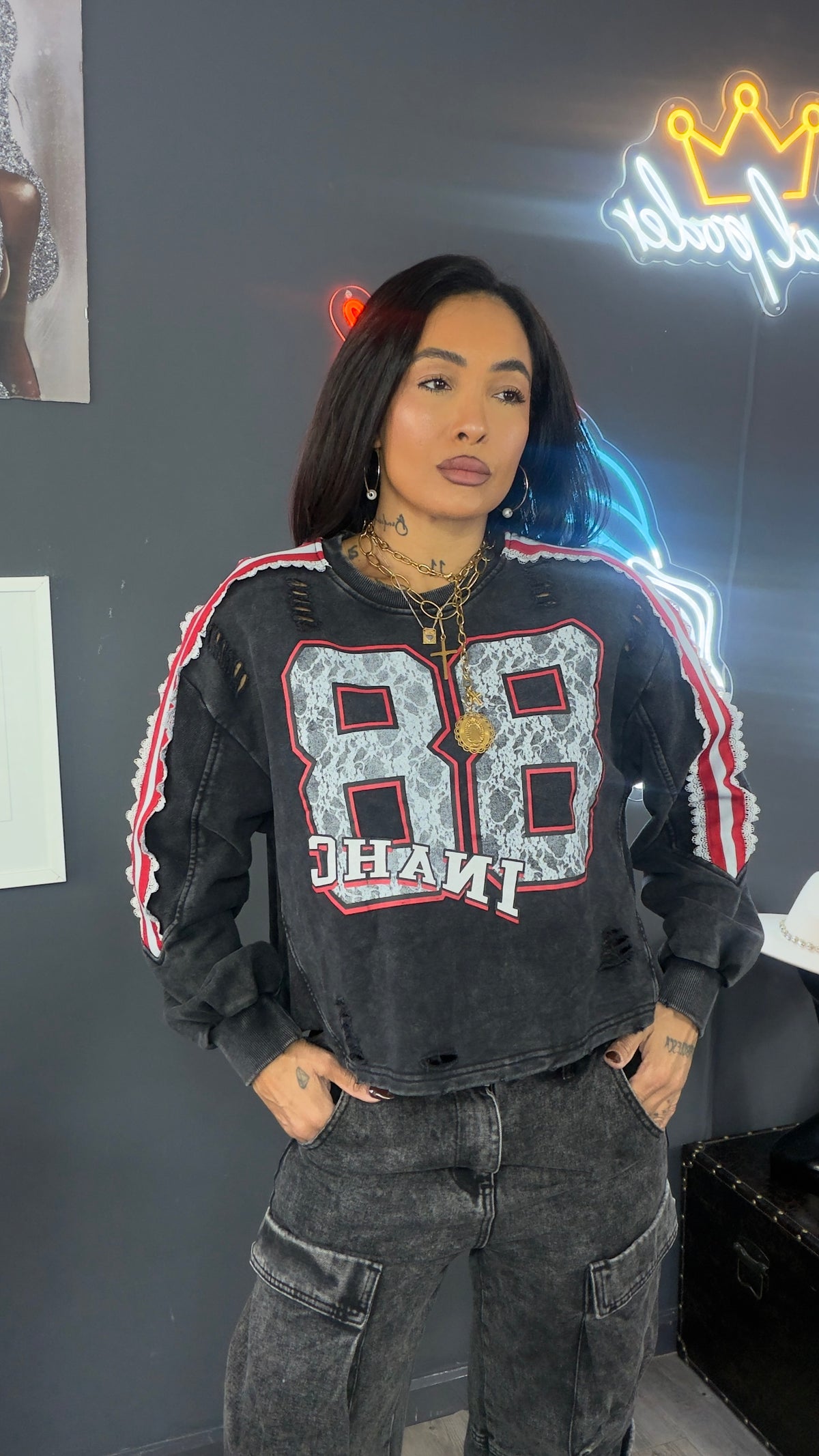 Sudadera 88 encaje rota
