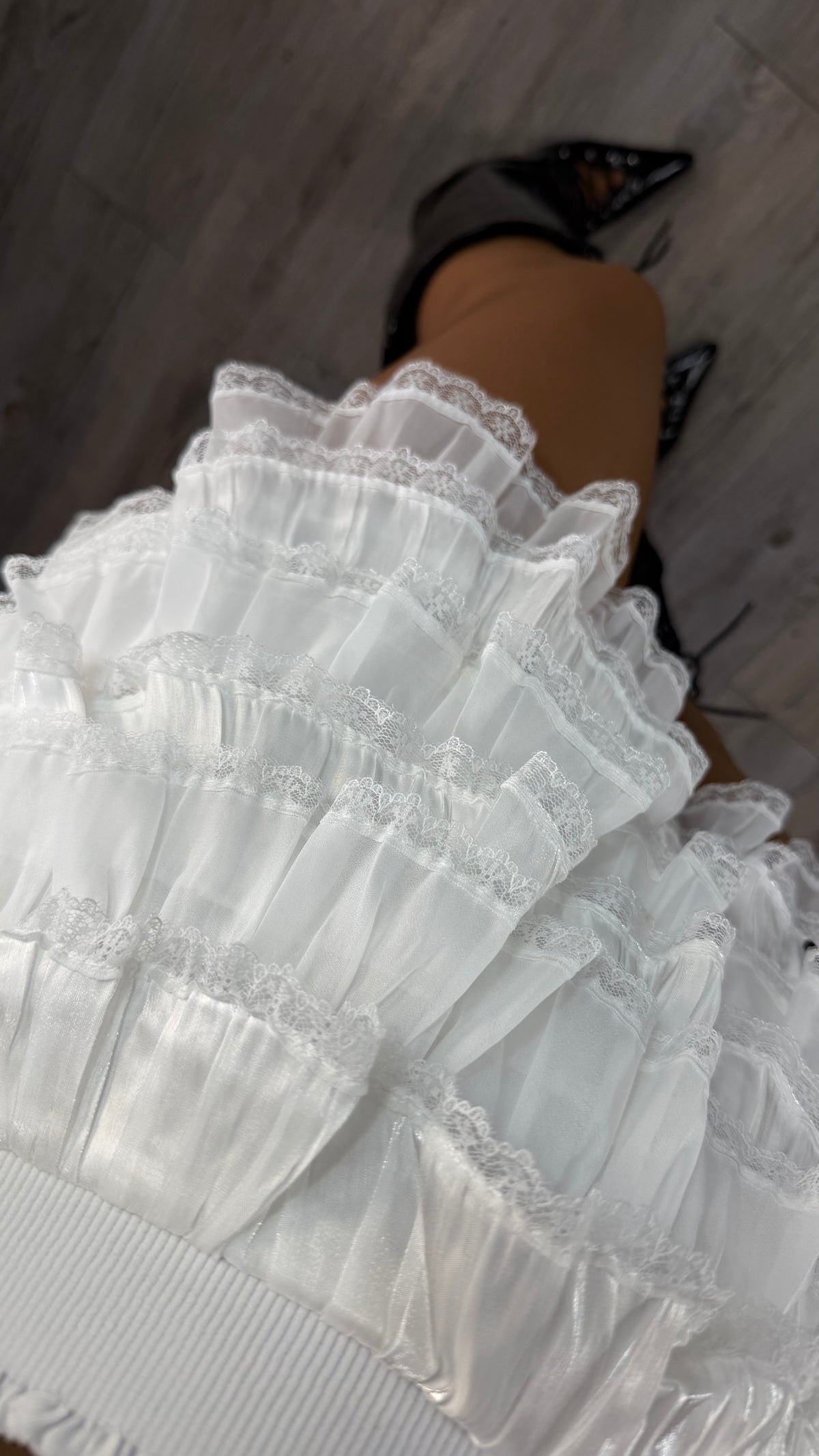 Falda, volantes, pantalón, cabello de ángel, detalles, encaje