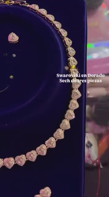 Set swarovski dorado corazones